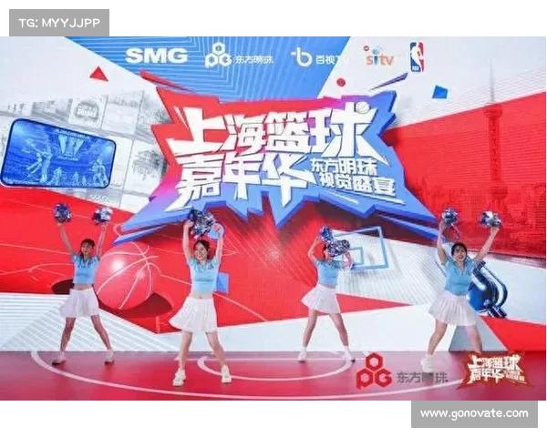 芝加哥天空队在主场奉献篮球盛宴球迷欢呼共享篮球热情精彩对决 芝加哥天空队在主场奉献篮球盛宴球迷欢呼共享篮球热情精彩对决